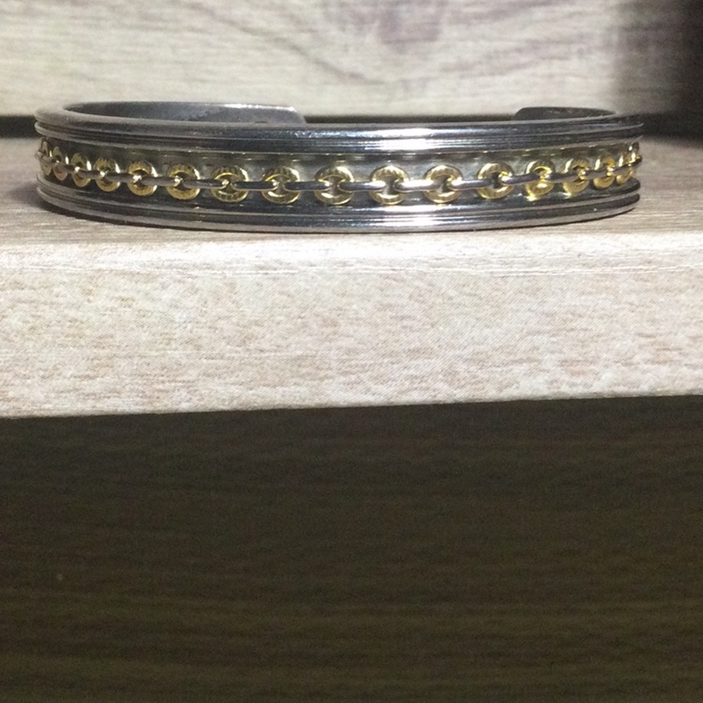 Black and Gold Metal Bangle with Leaf Pattern